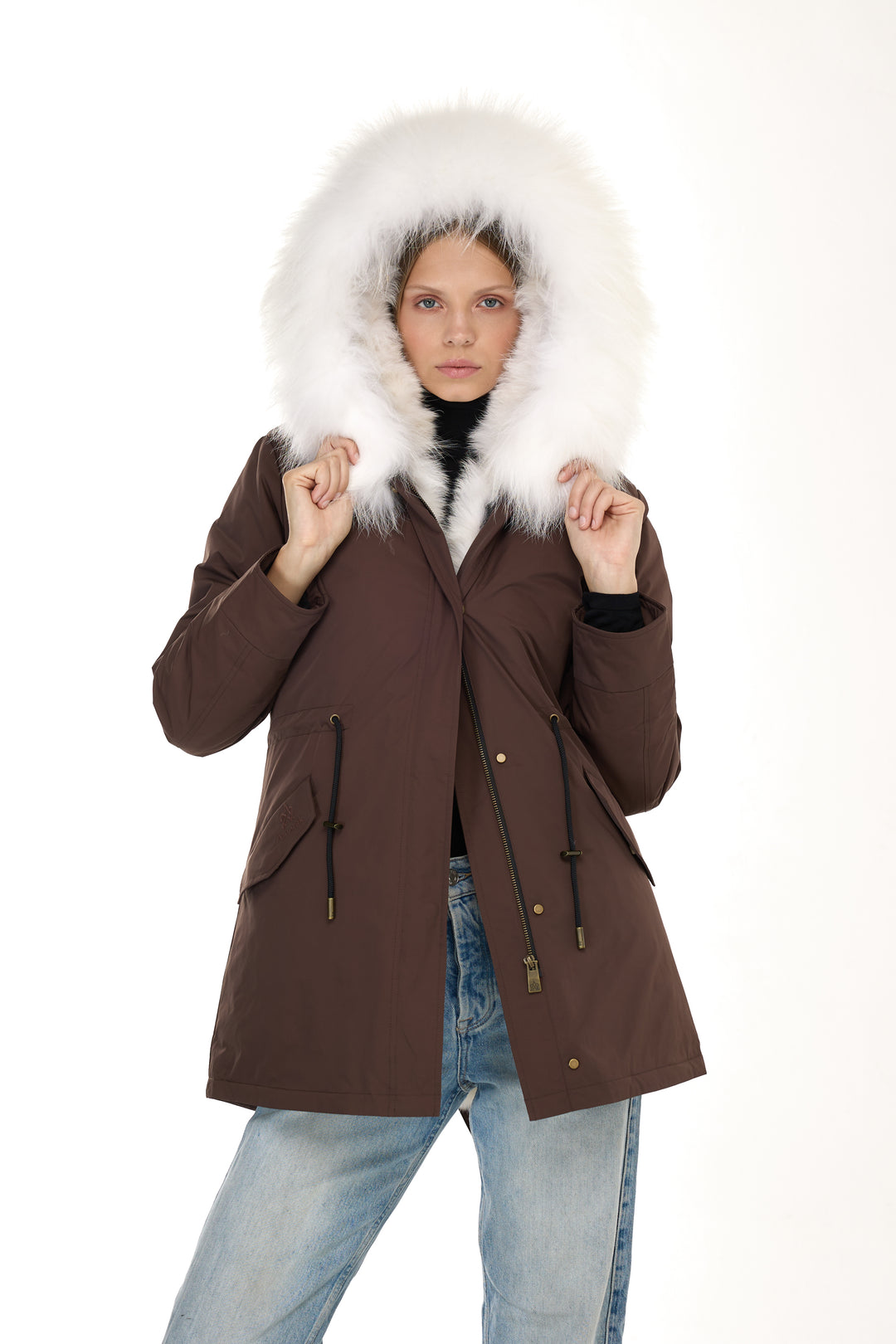 Urban Long Parka in Water Repellent Blend with Coyote Fur – White