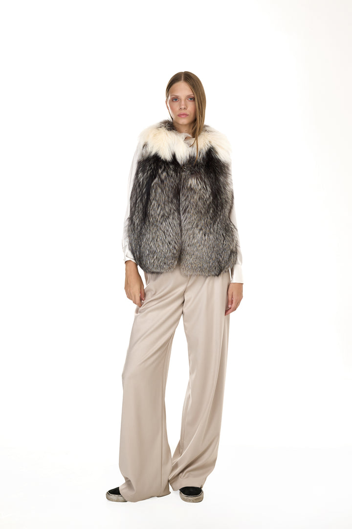 Platinum Fox Vest – Natural Color