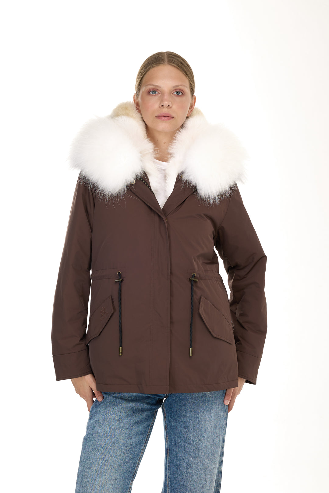 Urban short Parka in Water Repellent Blend with Coyote Fur Vest – White