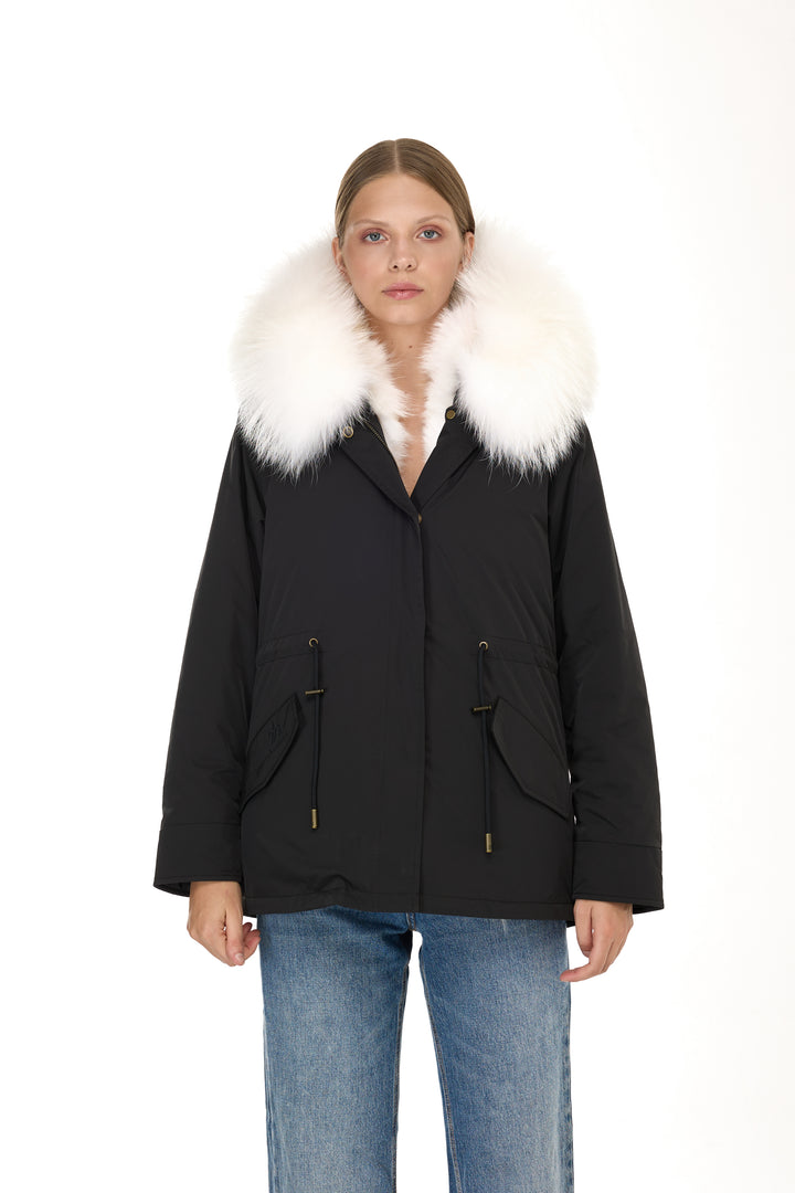 Urban short Parka in Water Repellent Blend with Coyote Fur Vest – White